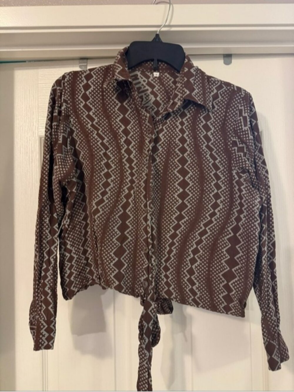 Women's Brown Patterned Tie-Front Button Shirt.
